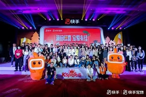 玩快手可以挣钱致富，你支持农民朋友这么做吗？